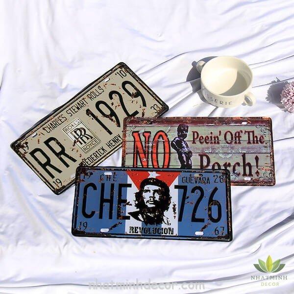 bang-thiec-trang-tri-vintage-9