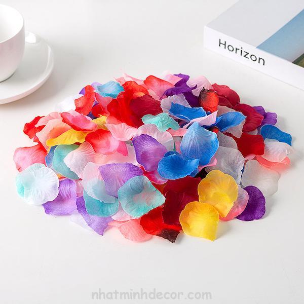 Set 50 cánh hoa hồng lụa trang trí chụp ảnh 11 canh-hoa-hong
