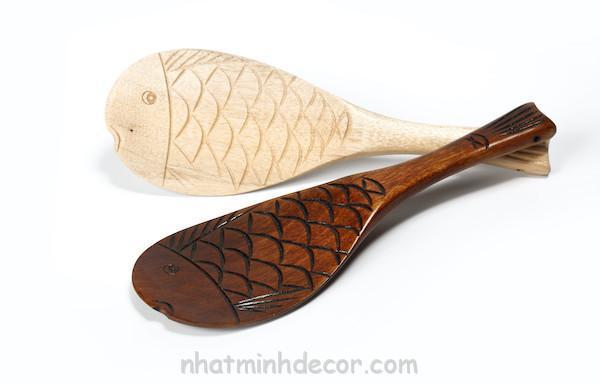 Muỗng xúc cơm con cá 6 muong-xuc-com-con-ca