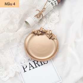 Mẫu 4